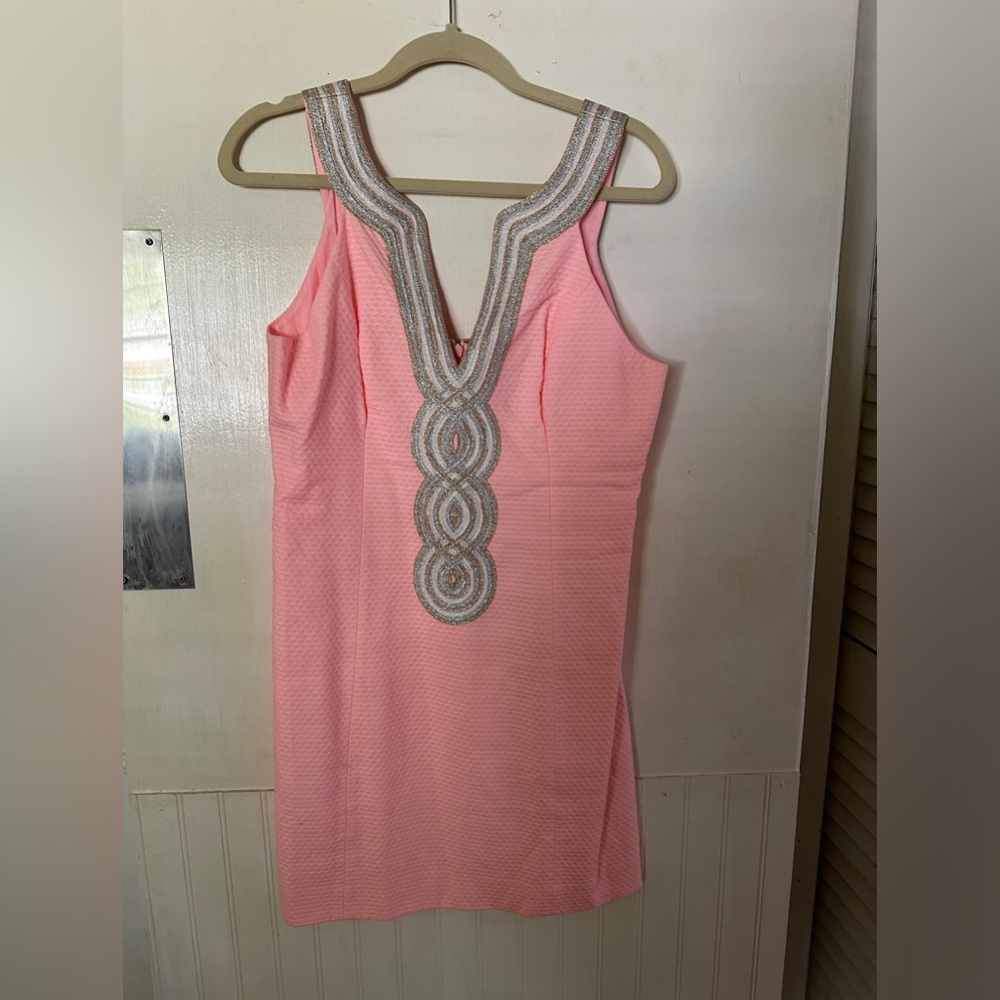 Lilly Pulitzer pink with silver accent! Very elegant! Great condition!